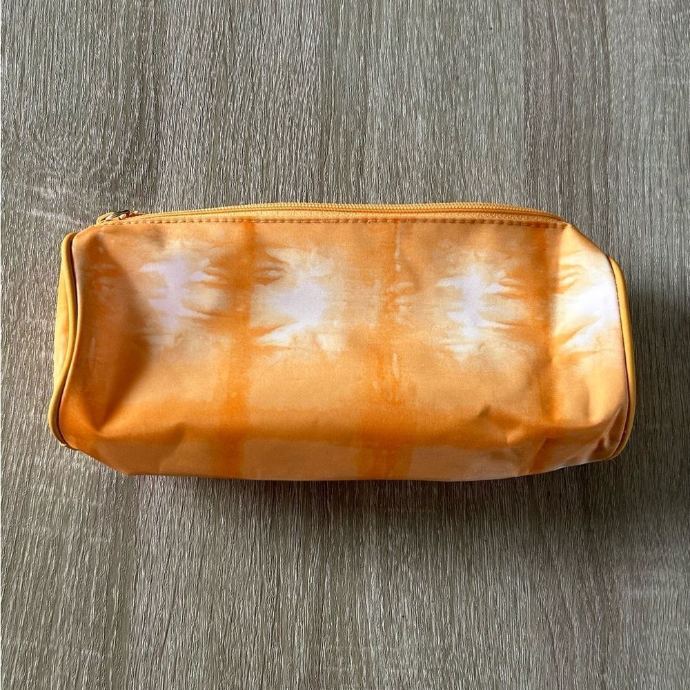 Nwot Clinique Tie-Dye Cosmetic / Makeup Bag
